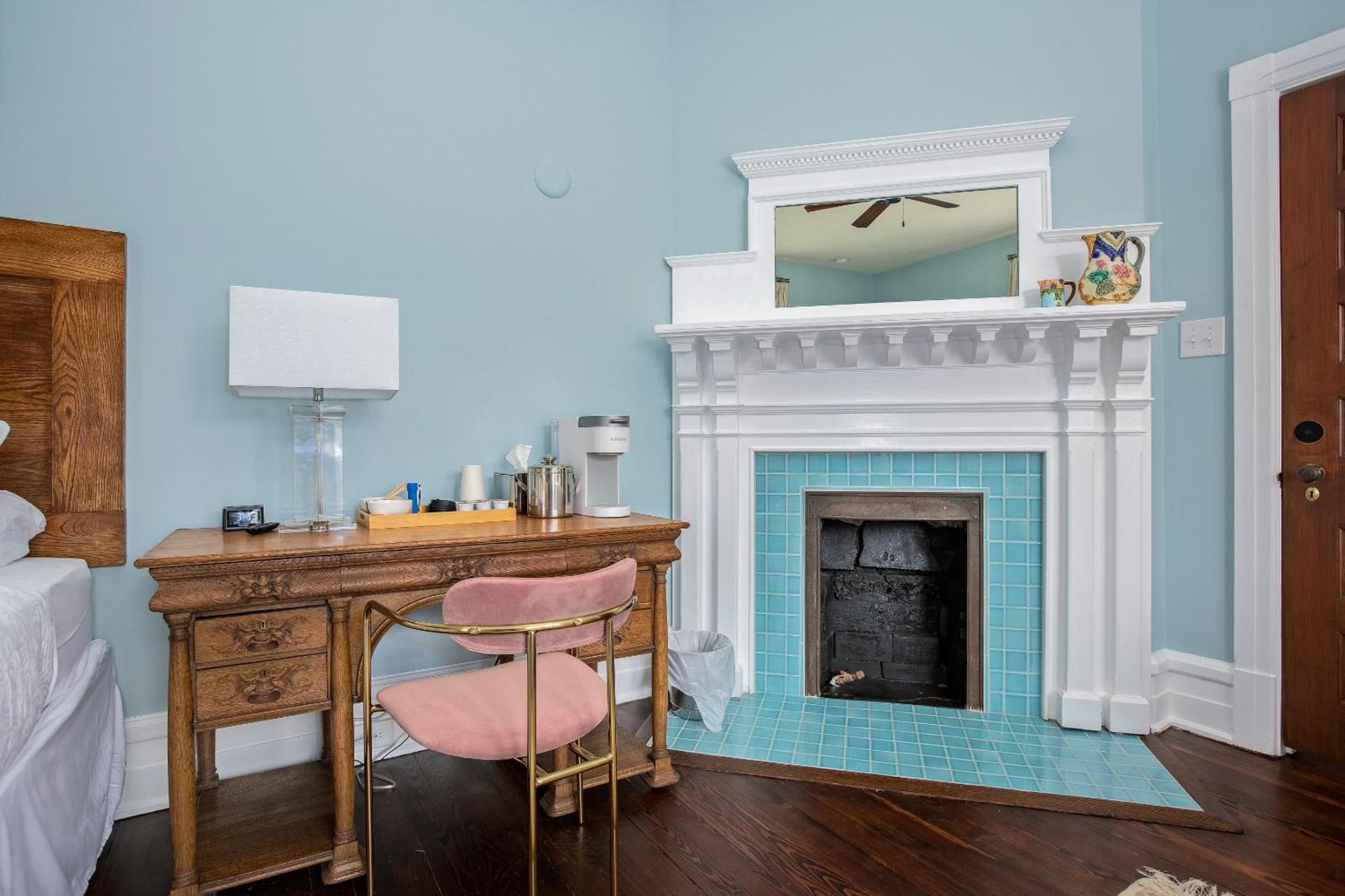 Summit Street Inns Winston-Salem Room photo